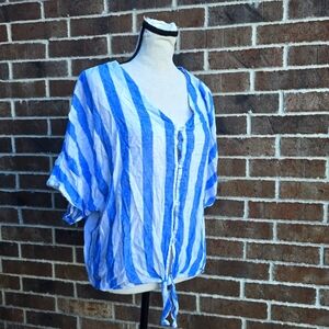 GAP Stripped Linen Seaside Button Up